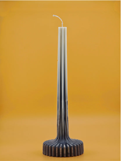 Sculptural Gradient Candle